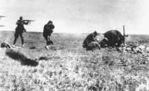 mars avril_INYERPHAZ_la shoah par balles _BD